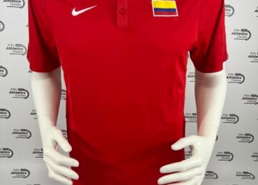 Nike Colombia Olympic Team Pro Elite 2020 Polo Shirt red front lower view on mannequin
