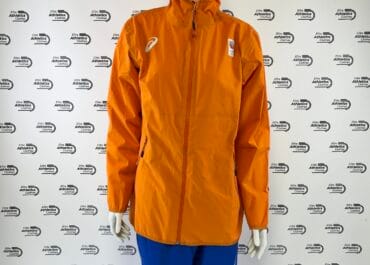 Asics Netherlands Pro Elite 2018 Women Storm Tracksuit orange jacket full front view side pockets Asics logo Netherlands badge mannequin
