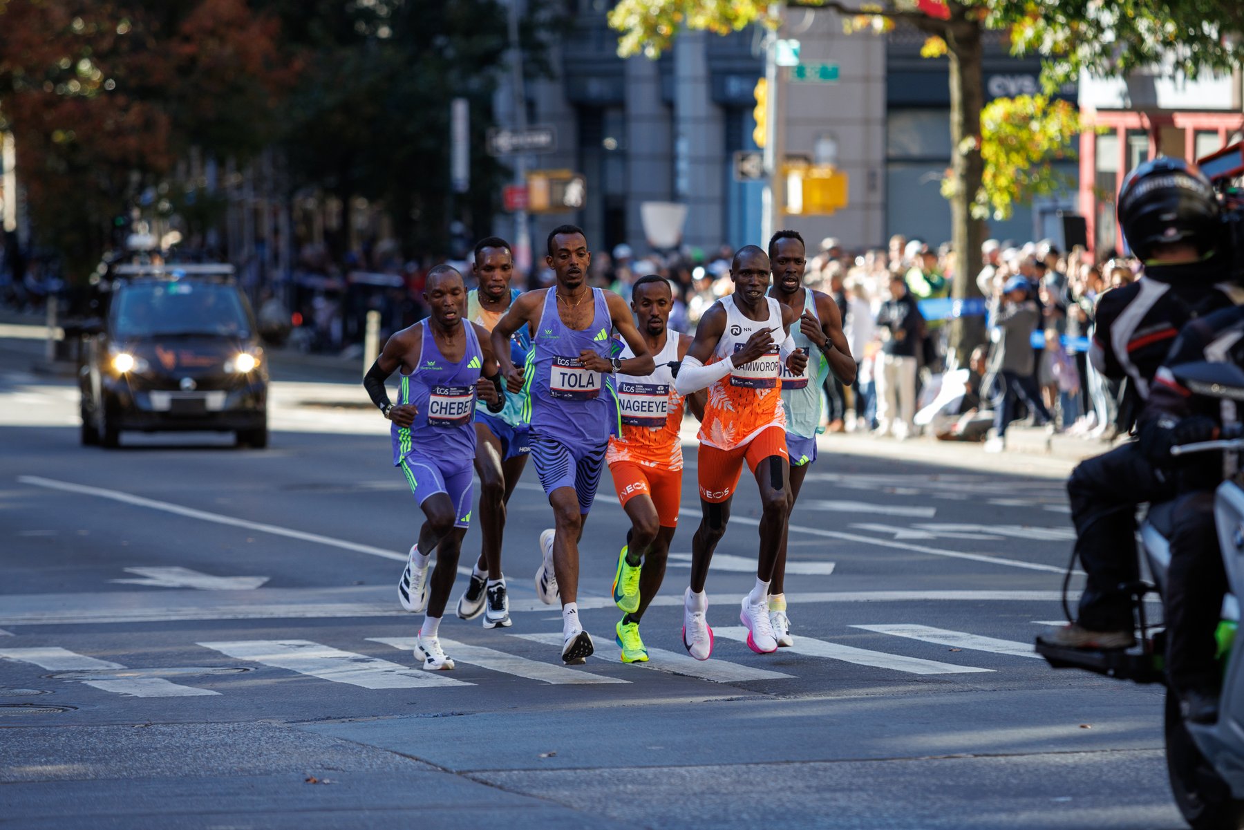 The elite men's lead pack at the 2024 New York City Marathon, the race Abdi Nageeye won