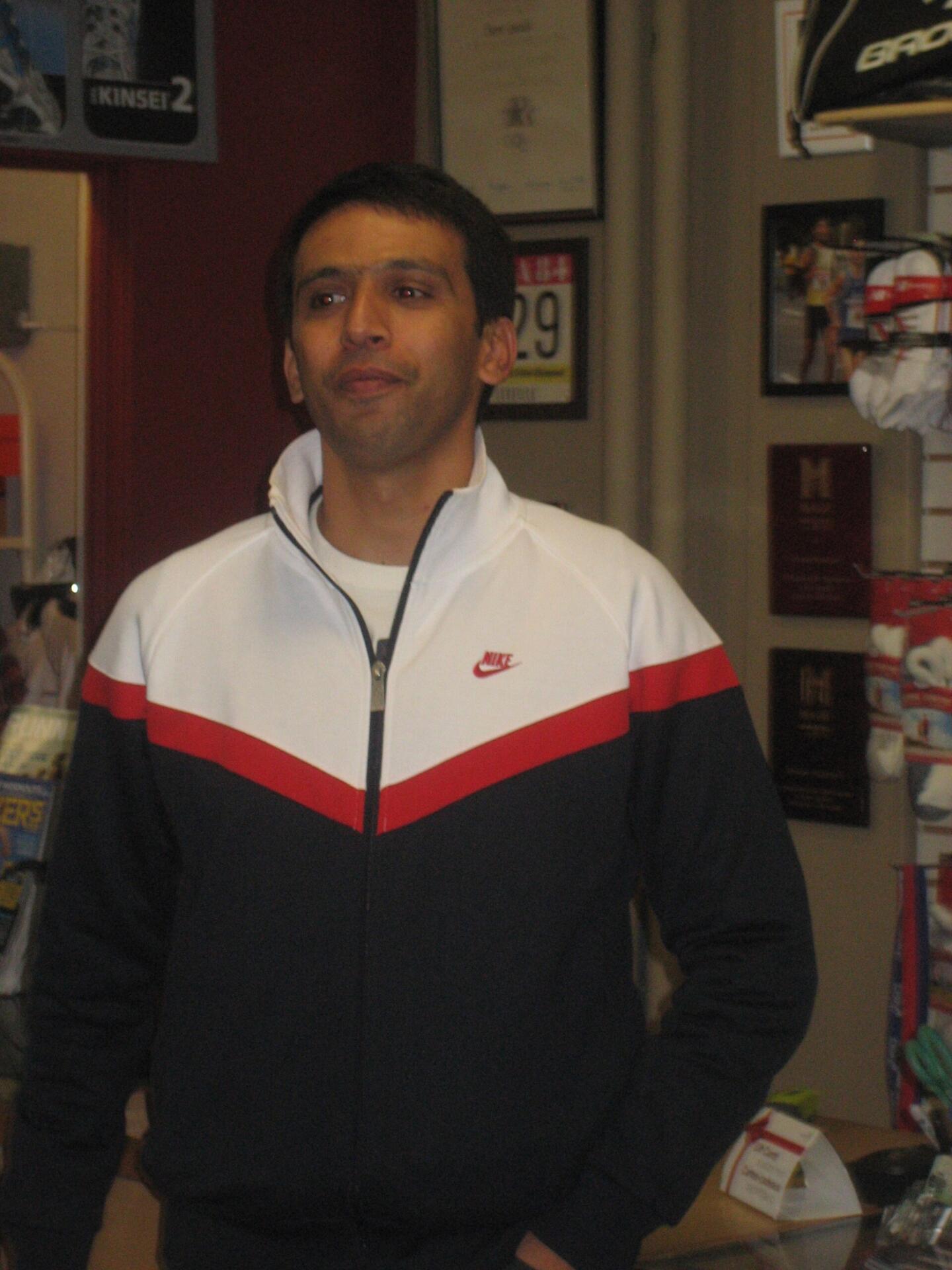 Hicham El Guerrouj, holder of the 1500 m and mile world records