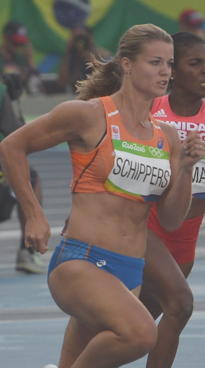 Dafne Schippers of the Netherlands running the 200 m at the Rio 2016 Olympics