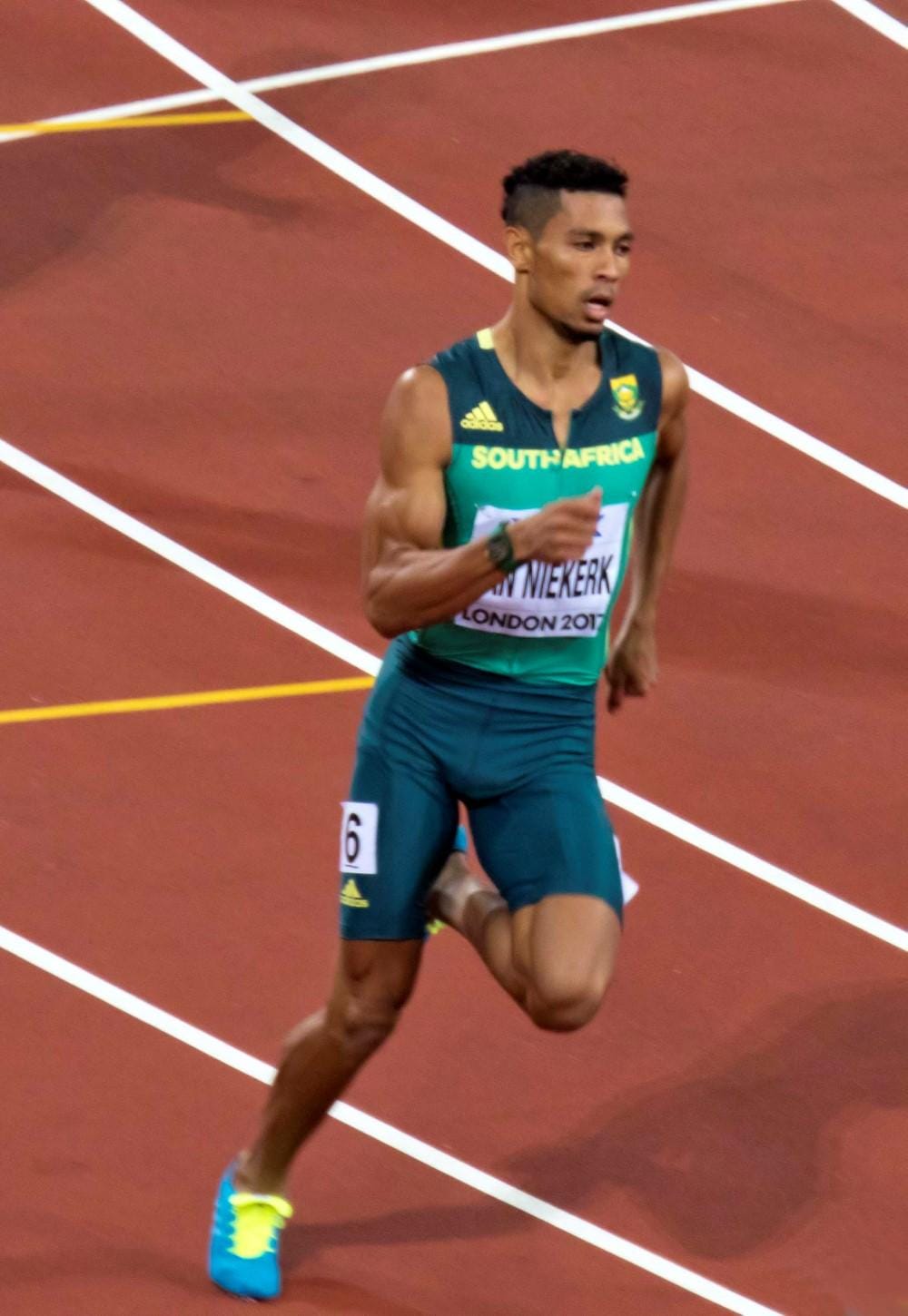Wayde van Niekerk racing the 400 metres final at the London 2017 World Championships